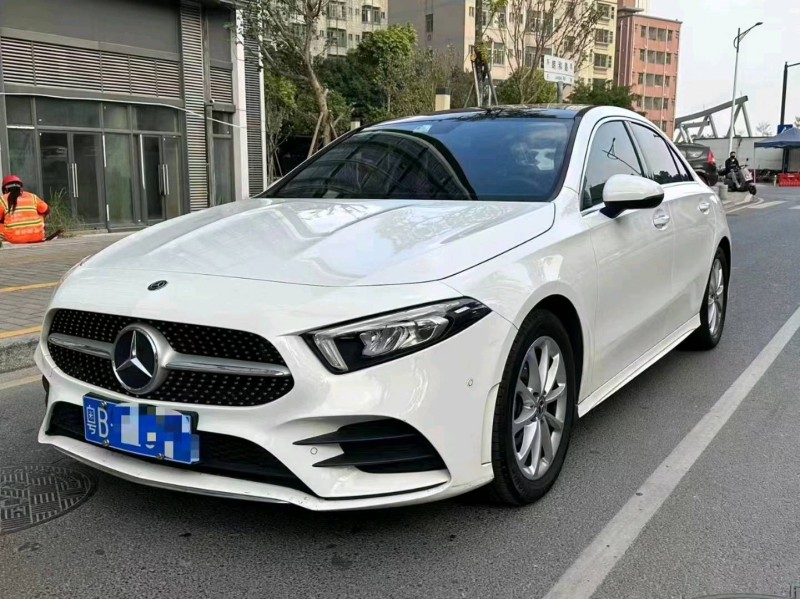 广州19年奔驰A1