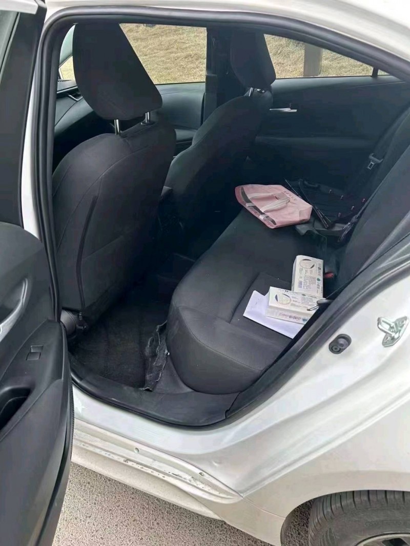 郑州23年丰田雷凌6