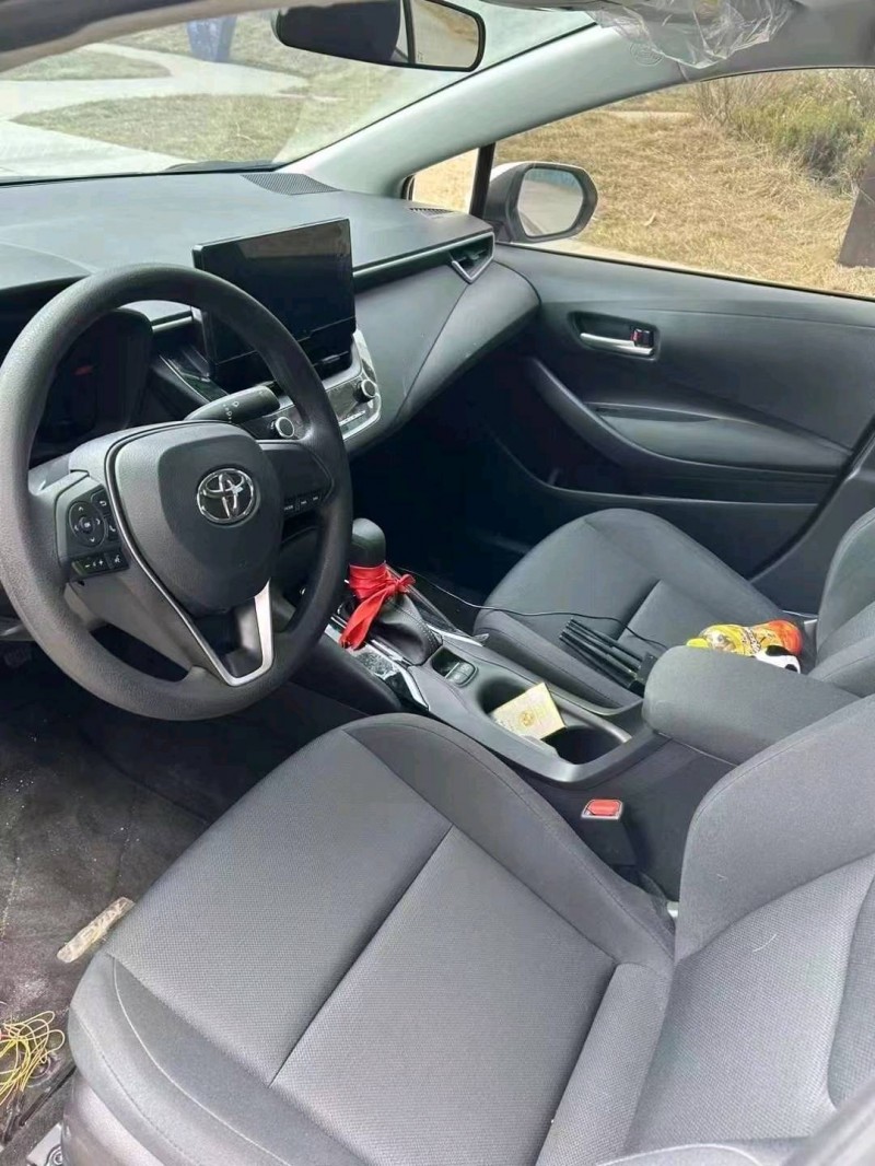 郑州23年丰田雷凌7