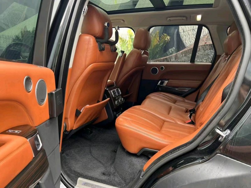 深圳17年路虎揽胜行政6