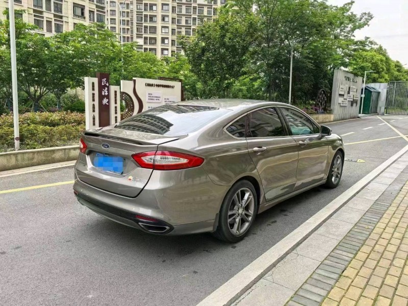 苏州14年福特蒙迪欧7