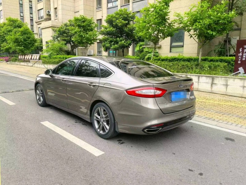 苏州14年福特蒙迪欧8