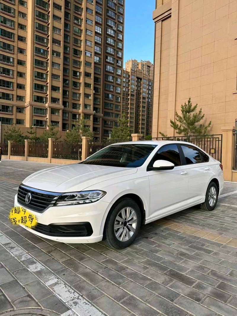 白銀21年大眾朗逸2