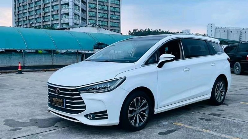 东莞20年比亚迪宋2