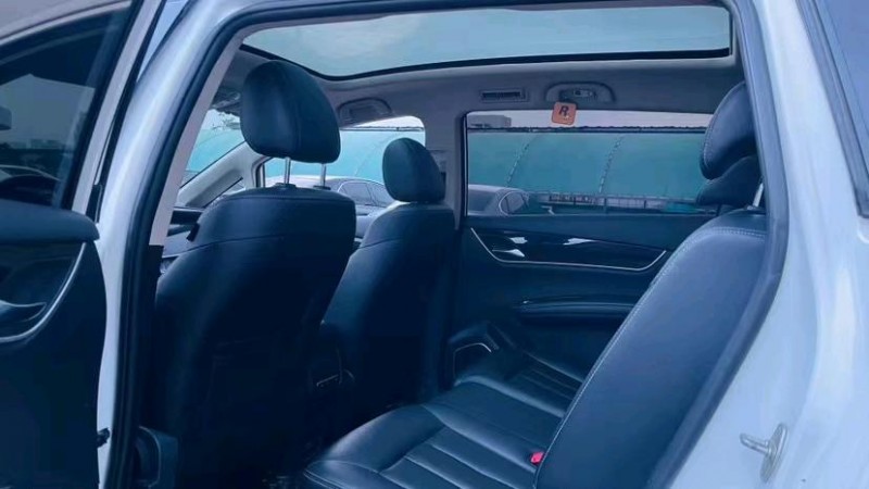 东莞20年比亚迪宋7