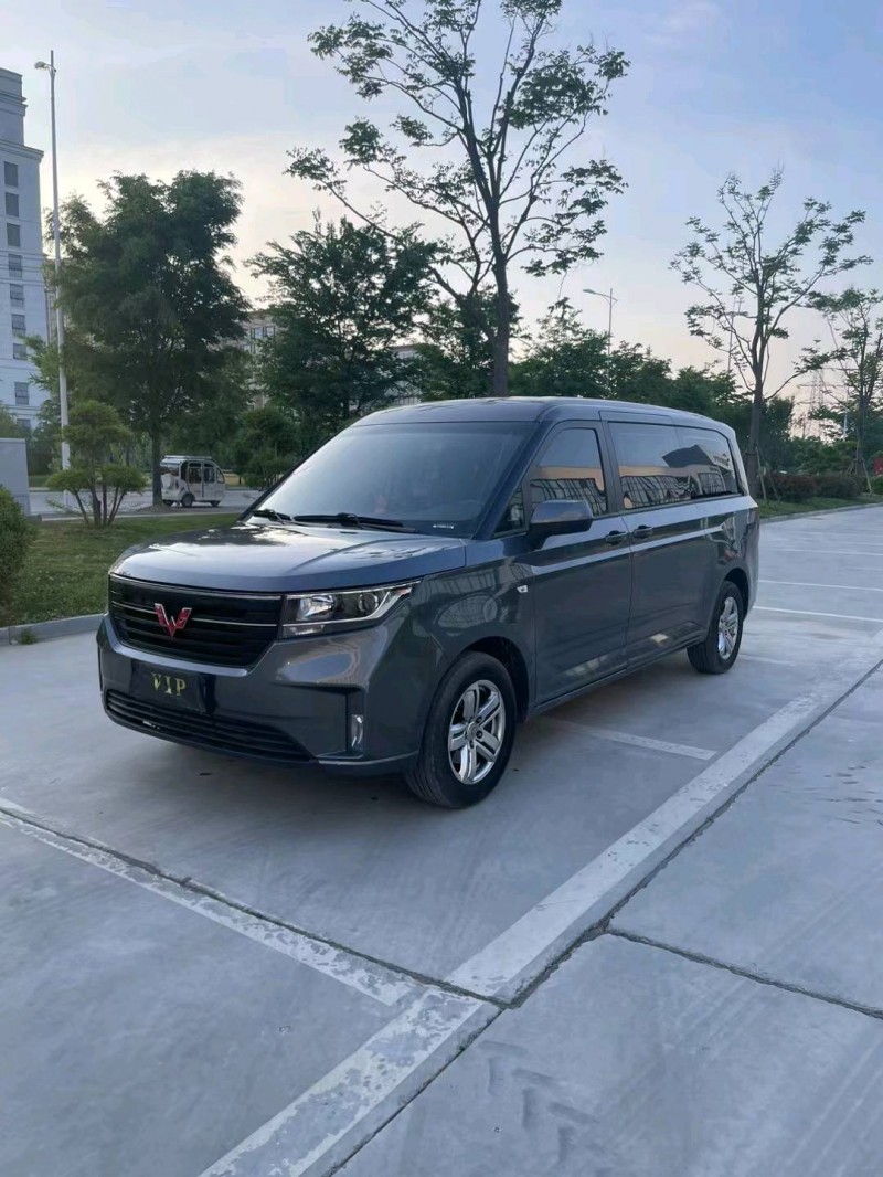 徐州22年五菱汽車征途5