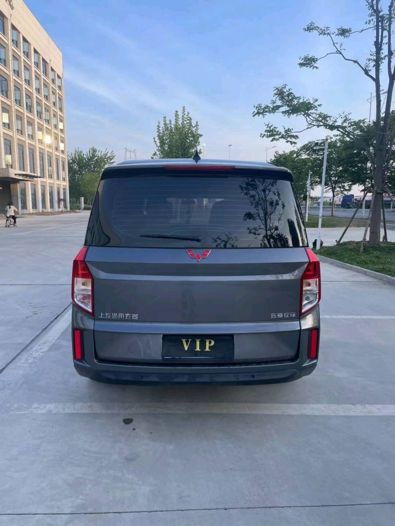 徐州22年五菱汽車征途9