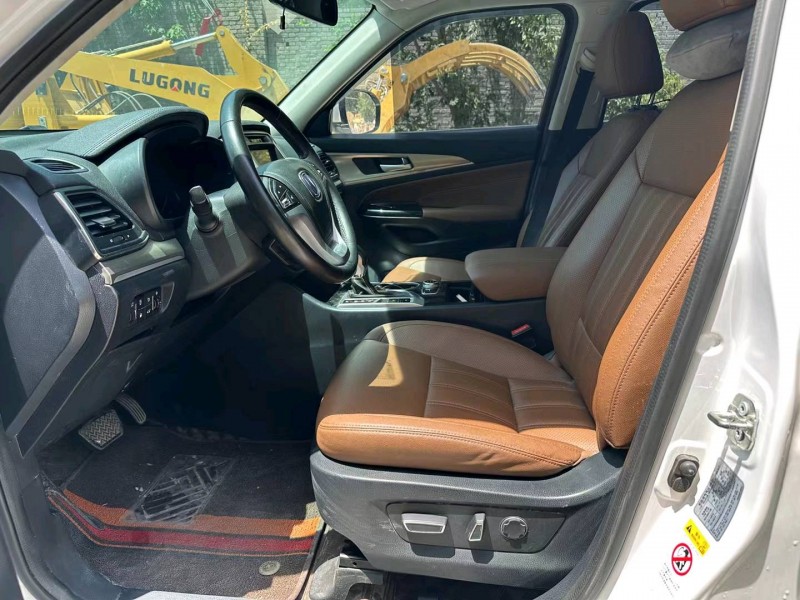 郑州17年长安汽车CS956