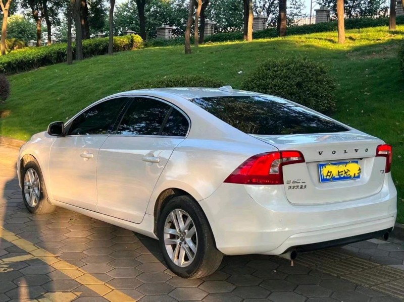 梧州16年沃爾沃S60L2