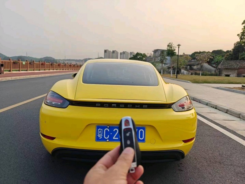 广州18年保时捷7187