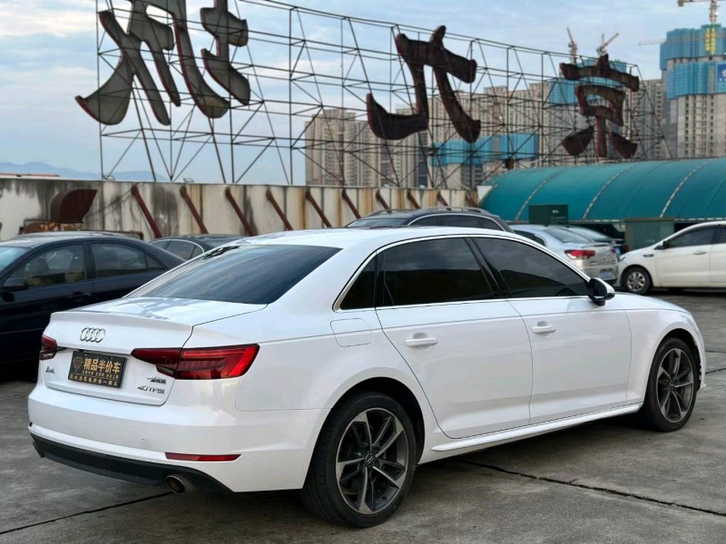 东莞17年奥迪A4L9