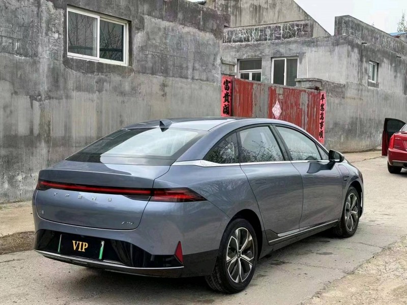 青島23年小鵬汽車P58