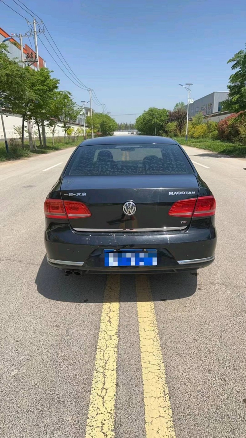 徐州13年大众迈腾8