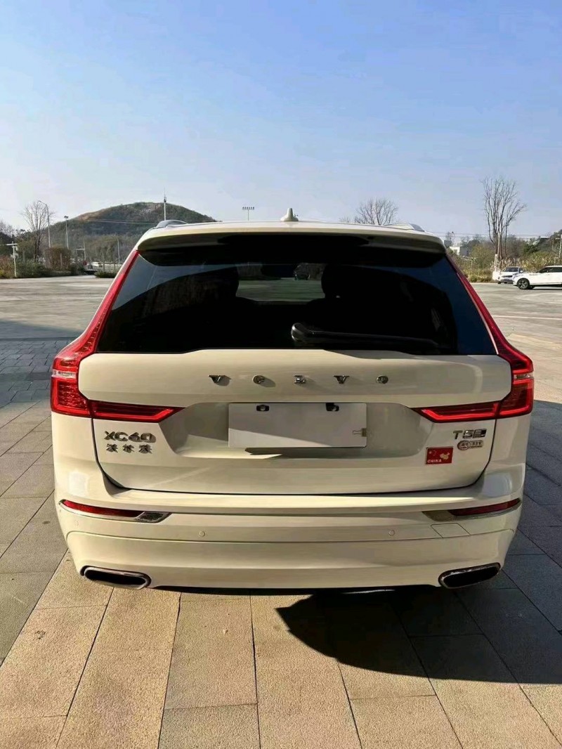 重庆20年沃尔沃XC606