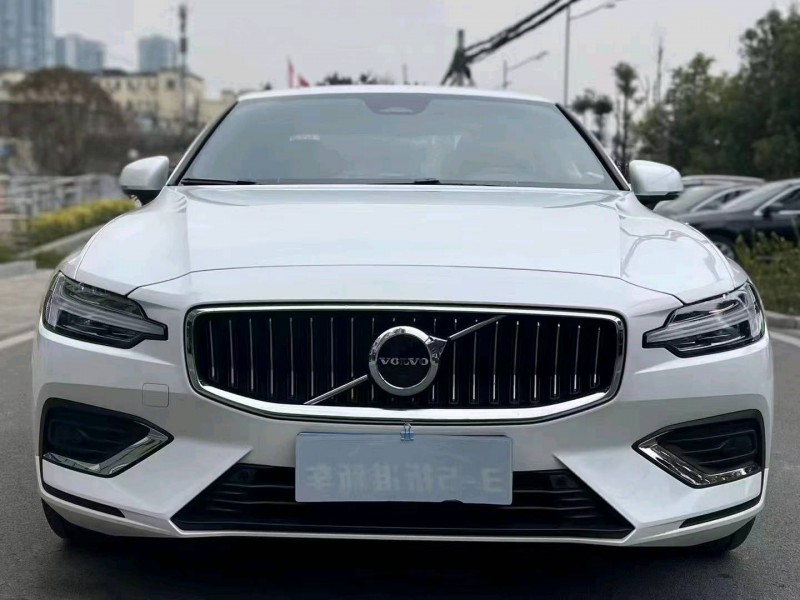 重庆23年沃尔沃S60L1