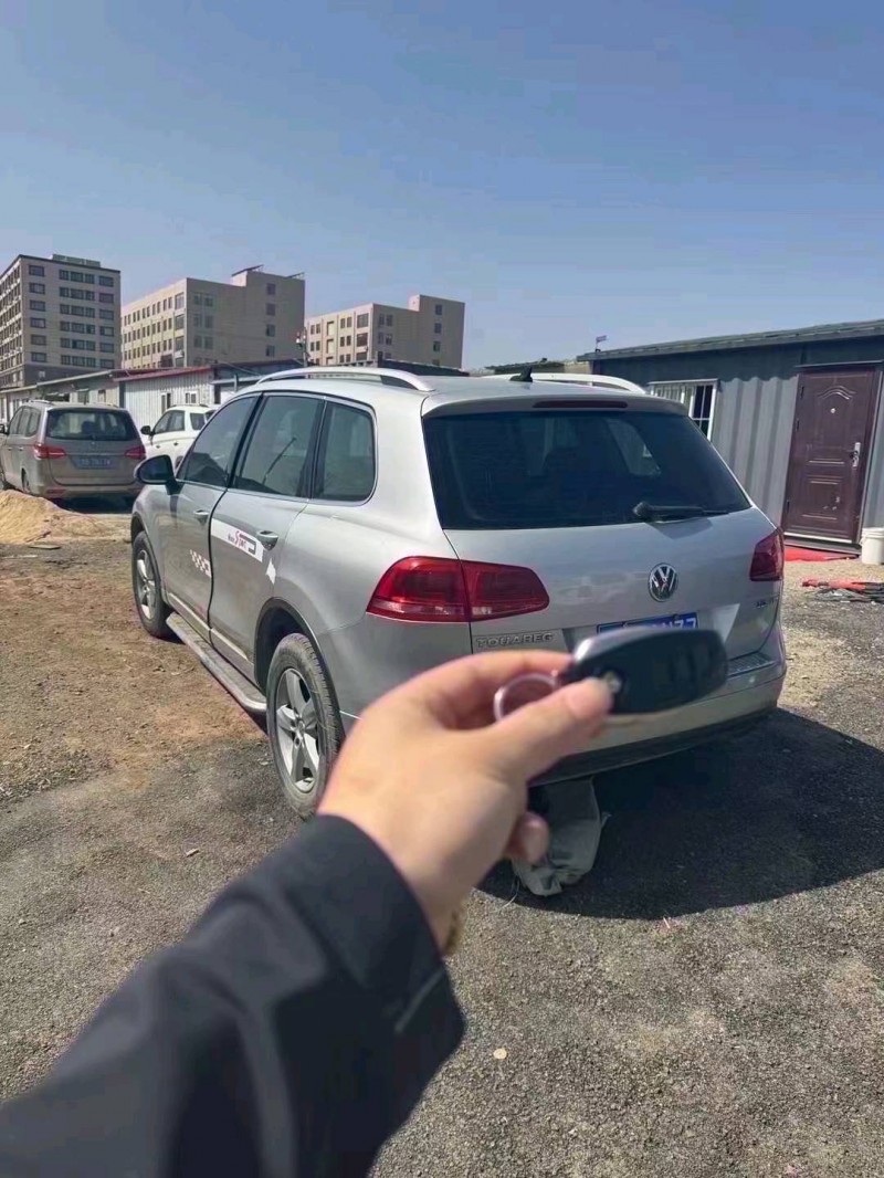 徐州11年大众途锐7