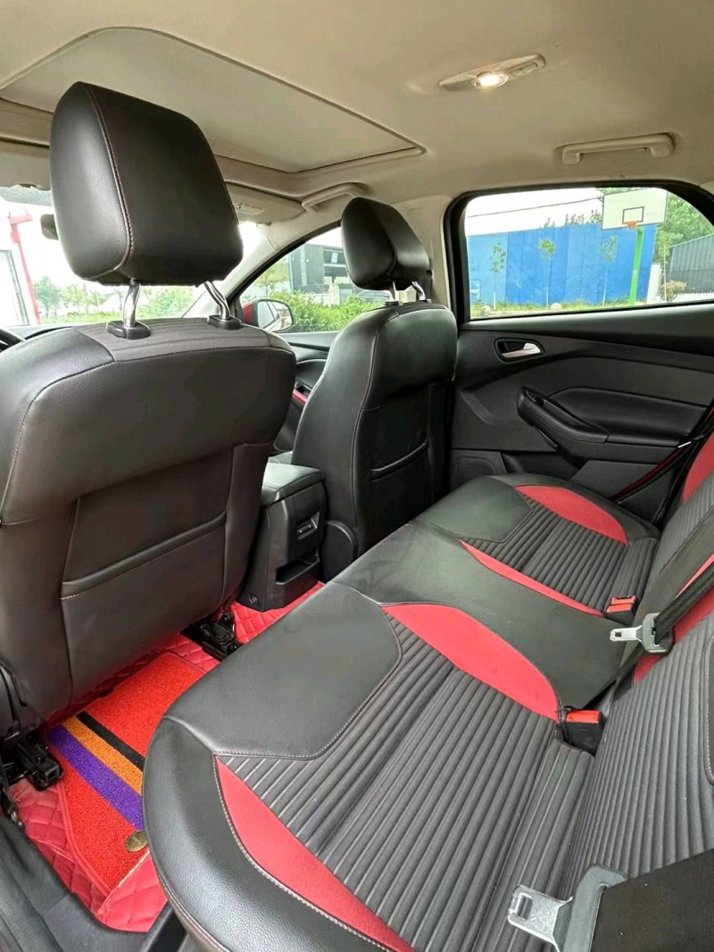 徐州20年福特福克斯5