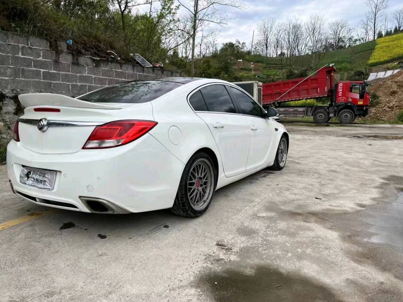 重庆13年别克君威4