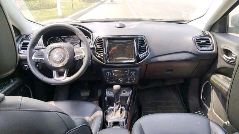 菏泽18年Jeep指南者5