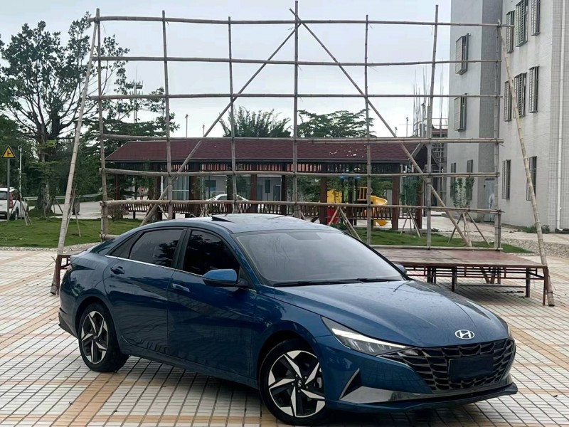 汕头22年现代伊兰特3