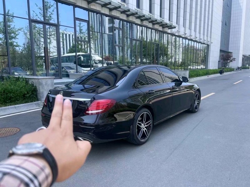 东营18年奔驰E3