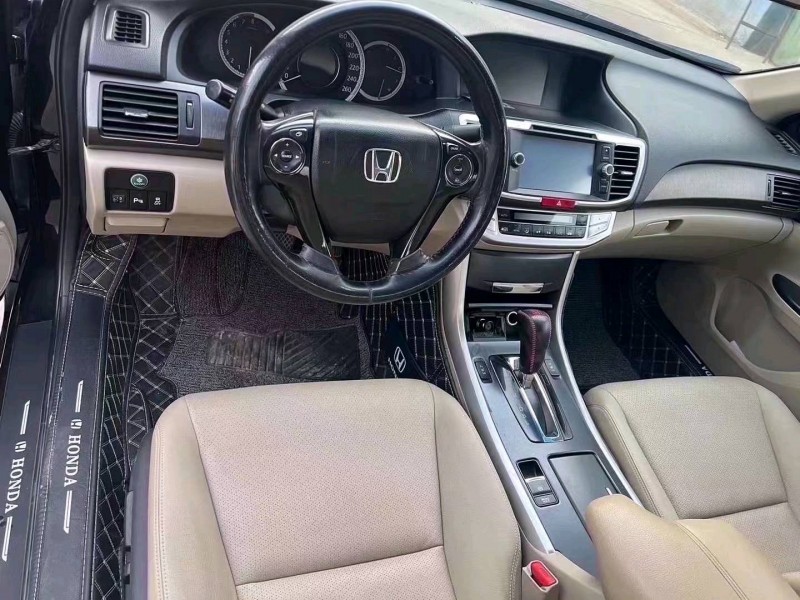 东营14年本田雅阁8