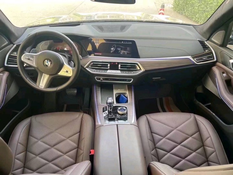 东营23年宝马X55