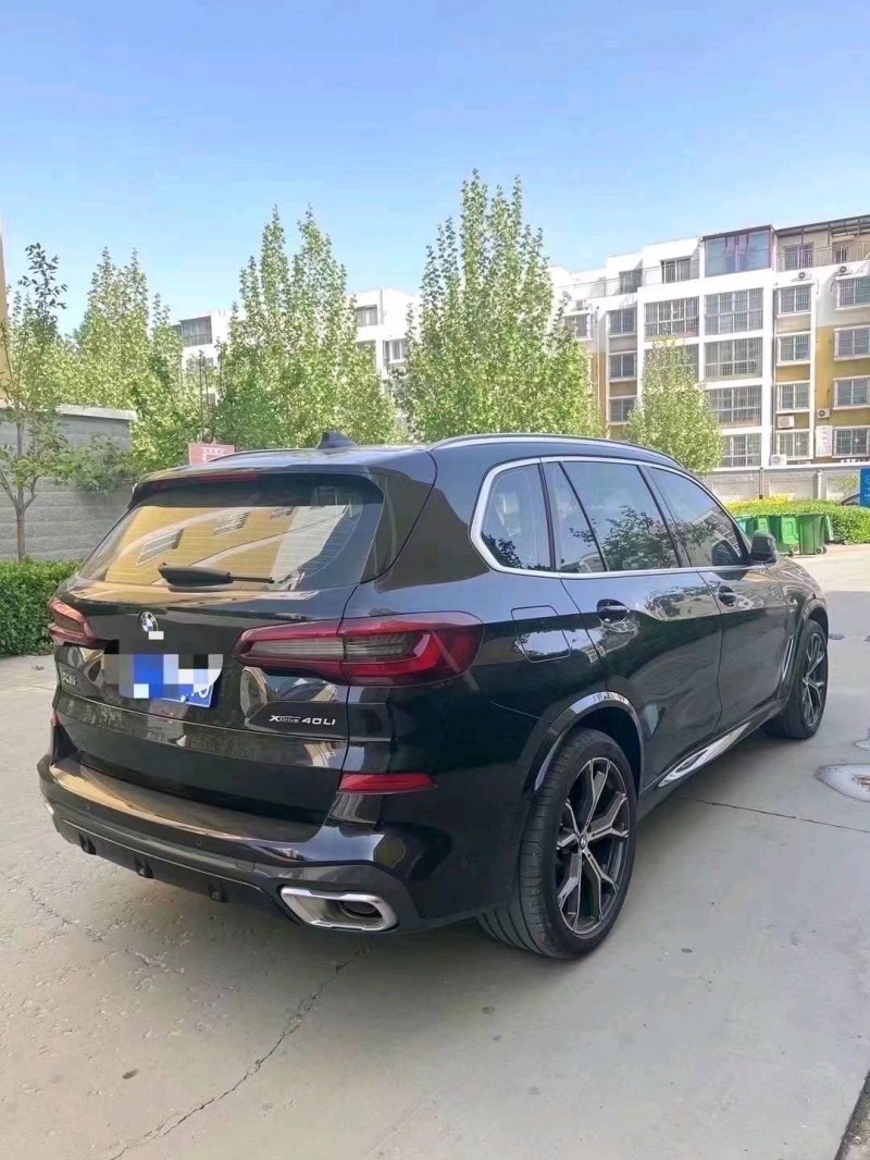 东营23年宝马X59