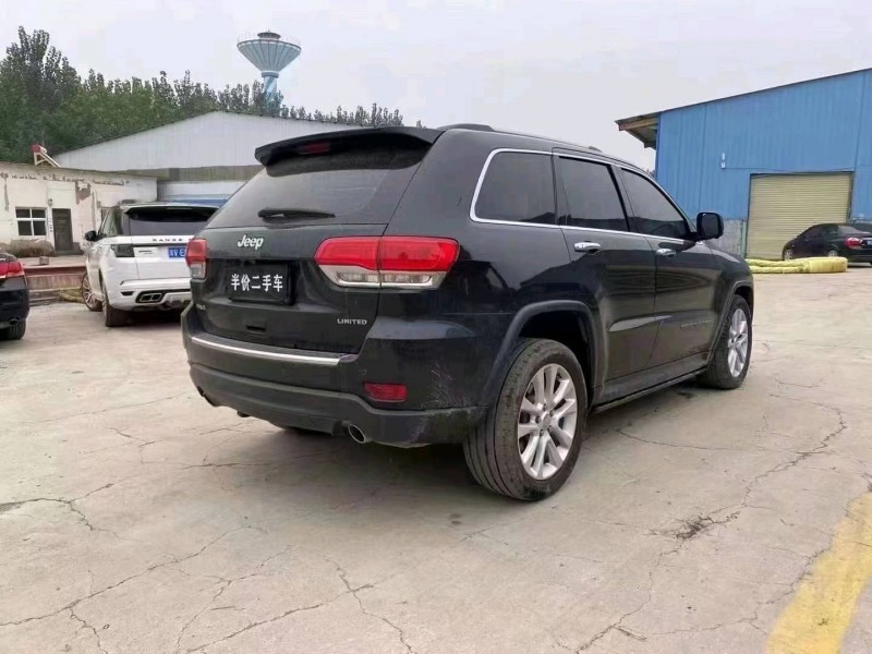 安陽18年Jeep大切諾基4