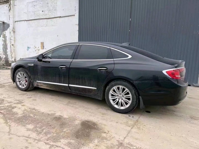 东营17年别克君越8