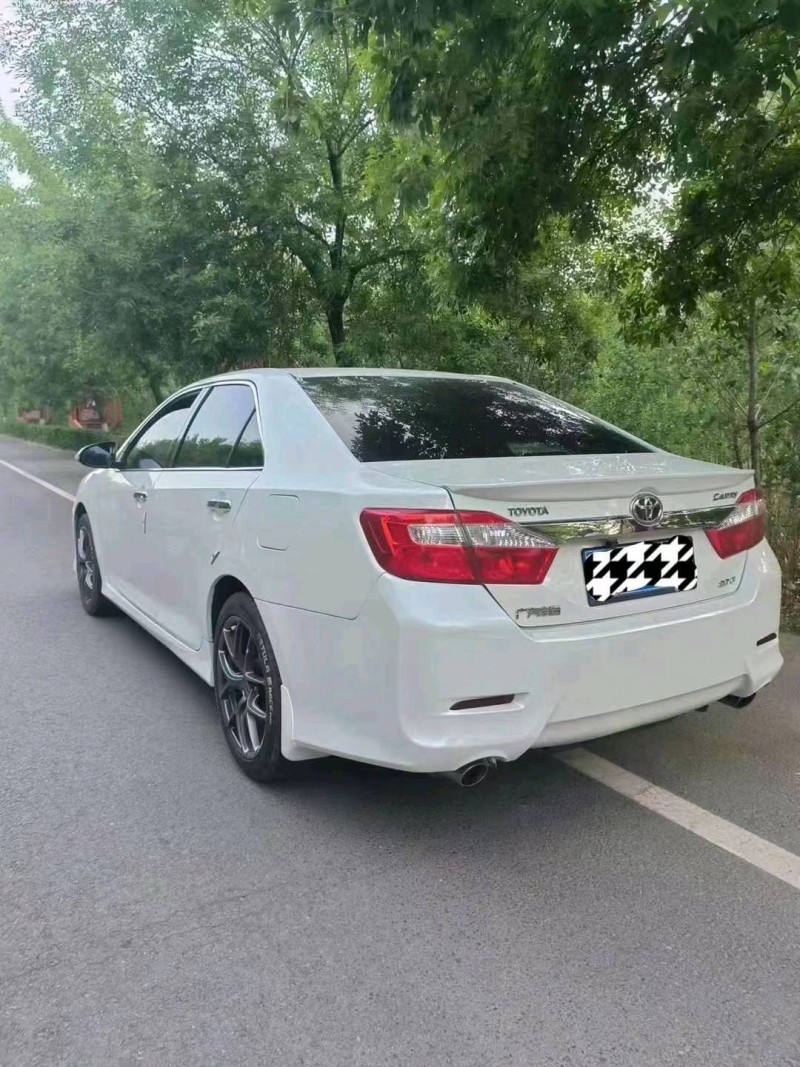 保定14年丰田凯美瑞4