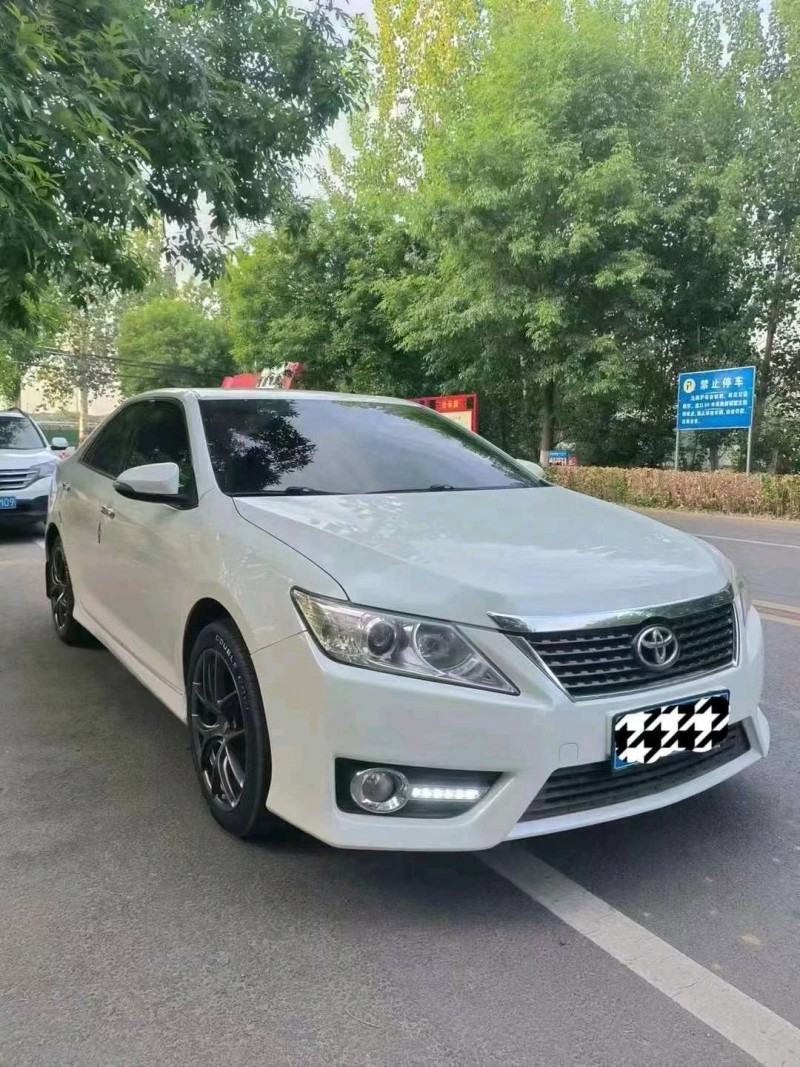 保定14年丰田凯美瑞8