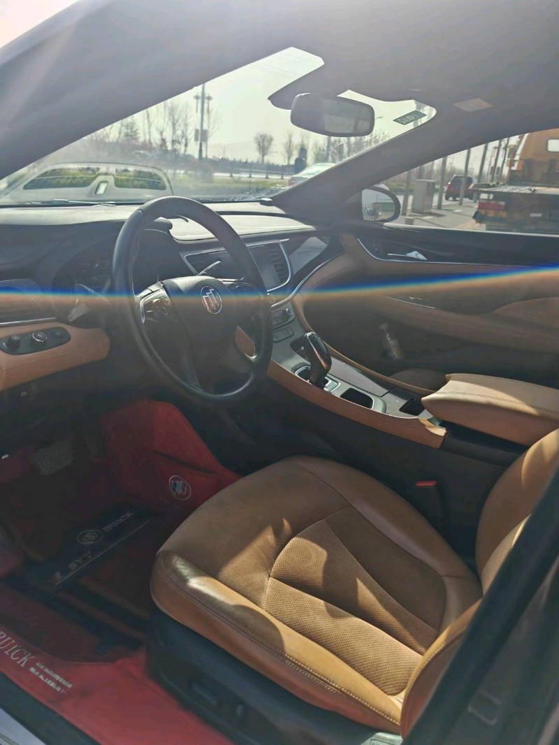 聊城16年别克君越6