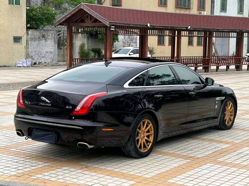汕头14年捷豹XJL7