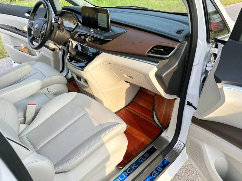 沧州21年别克GL84