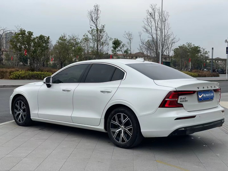 东莞22年沃尔沃S60L7