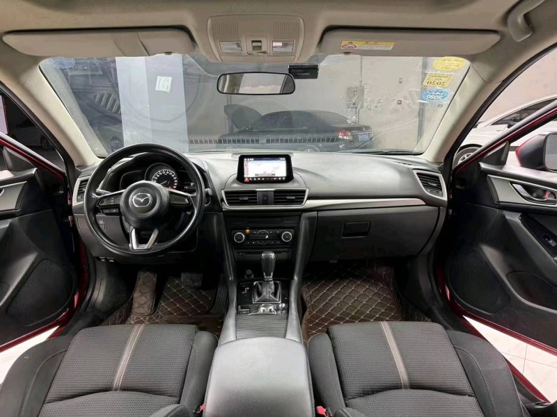 成都18年马自达昂克赛拉9