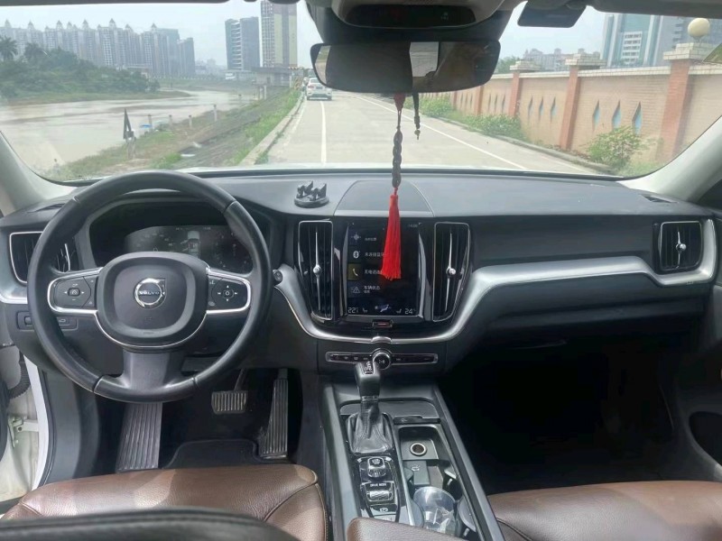 广州19年沃尔沃XC605