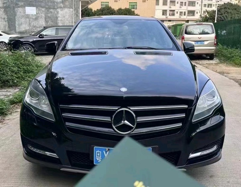 广州14年奔驰R1