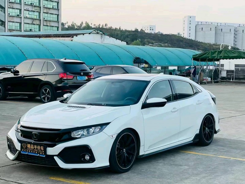 东莞21年本田思域2