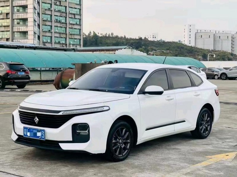 東莞21年寶駿RC52