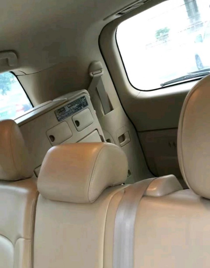 广州15年丰田兰德酷路泽8
