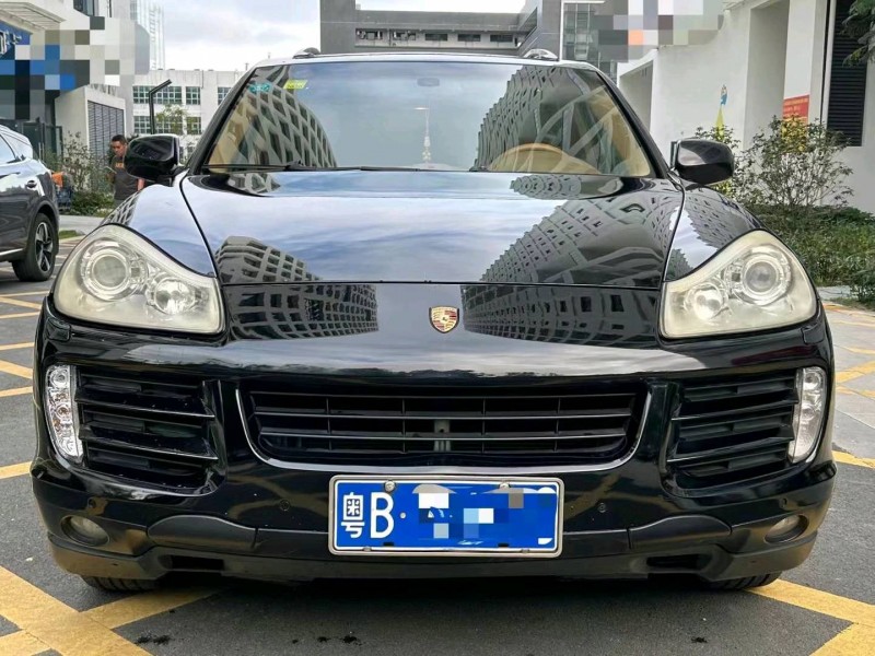 广州08年保时捷卡宴1