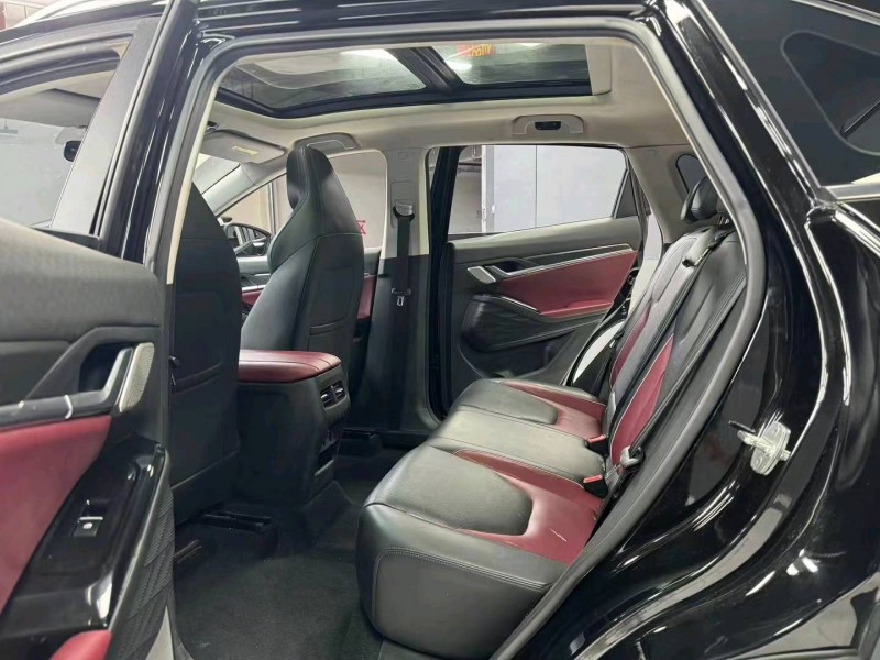 成都21年江淮QX6