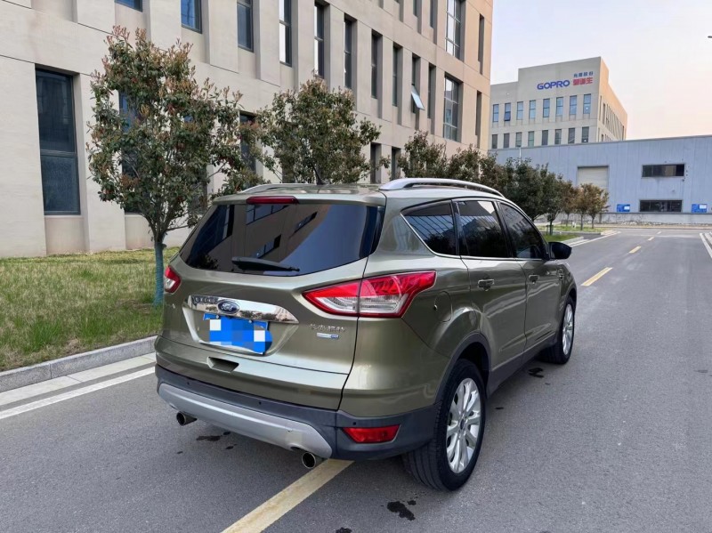 徐州17年福特翼虎5