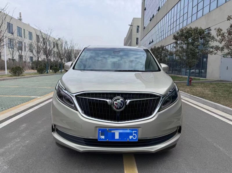 徐州18年别克GL81