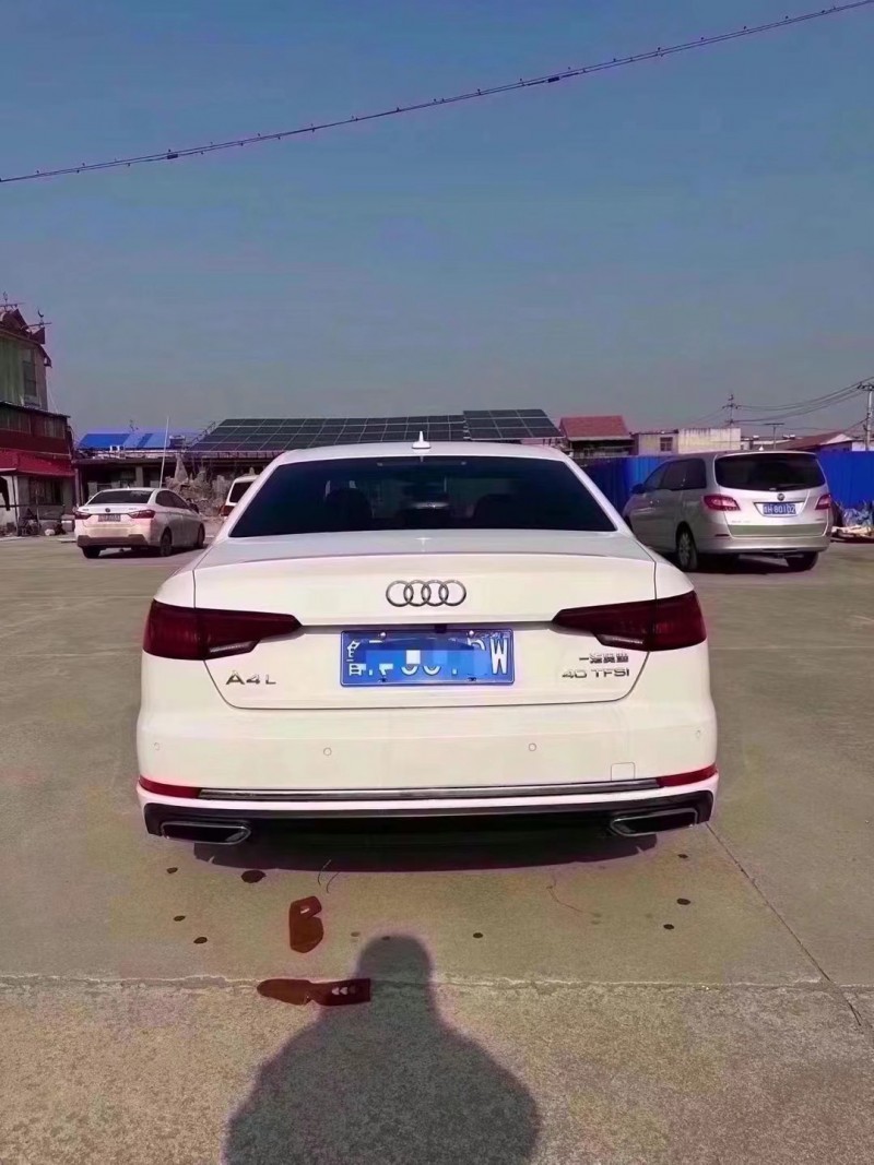 淄博19年奥迪A4L8