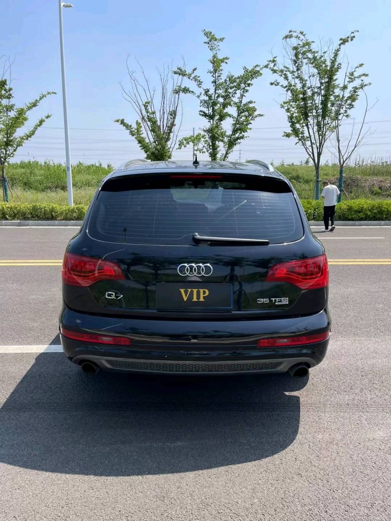 徐州14年奥迪Q76