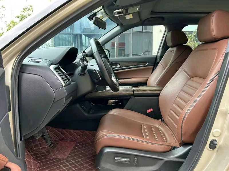 广州19年本田URV6