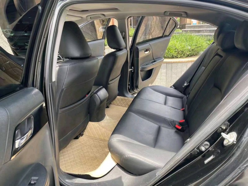 广州18年本田雅阁5